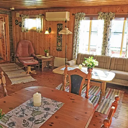 Holiday home Midtholmen - Sow726 By Interhome Konsmo